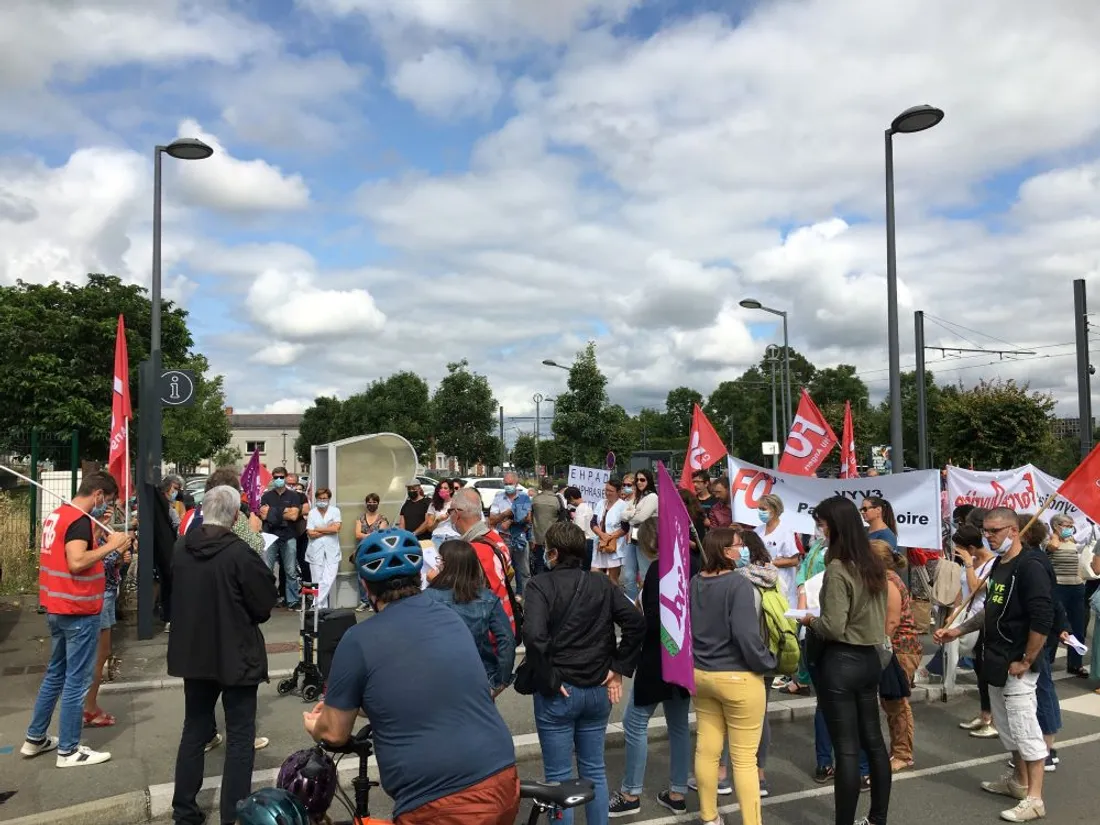 Manif CHU Angers Pass sanitaire_19 08 21_AVC